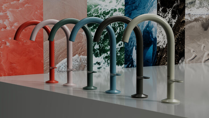 © AXOR / Hansgrohe SE Alle sechs Farben der Wassserhähne nebeinander.