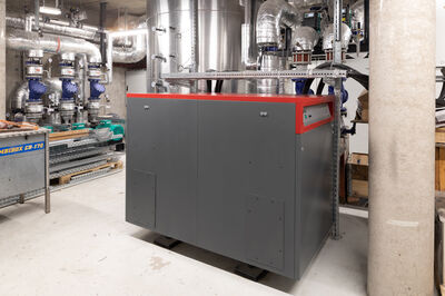 © Vaillant / Stephan Huger Der elektrischer Durchflusskessel der Serie Großbruder SB 41200 mit 1200 kW Leistung.