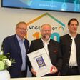 Vogel & Noot feiert 150 Jahre: Prof. Dr. Werner Beutelmeyer vom Market Institut, Andreas Zottler, Sales & Marketing Director, Prokurist bei PG Austria, (v.l.n.r.) und Markus Hörtner, Brand Marketing Manager Central Region (v.l.n.r.)