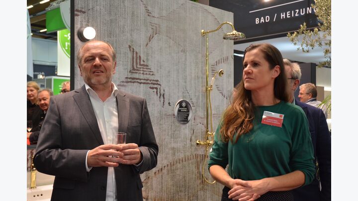 Hans-Peter Moser, geschäftsführender Gesellschafter der GC-Gruppe Österreich und Lisbeth Klein, ﻿Marketing & PR GC-Gruppe Österreich (v.l.n.r.)