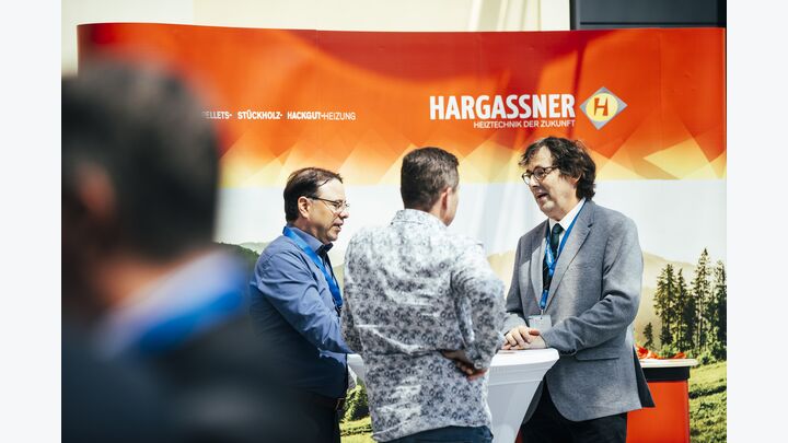 Thomas Doppelbauer, Markus Helmecke und Georg Benke im Gespräch (v.l.n.r.).