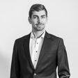 Christoph Weiß hat sich in seiner Masterarbeit mit den aktuell vier Typen von Energiegemeinschaften beschäftigt. Ab 2024 wird es möglich sein, mit einem Zählpunkt an mehreren davon teilzunehmen – mit positiven Folgen für die Erneuerbare Energieerzeugung.