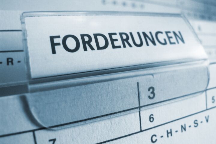arbeit, beruf, akten, ordner, unterlagen, papiere, business, forderung, mahnung, rechnung, inkasso, insolvenz