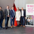 Parisay Alibazibehbahani, Lecturer & Researcher im Kompetenzfeld IoT and Electronics, FH Technikum Wien, Stefan Paschek, Kompetenzfeldleiter IoT and Electronics, FH Technikum Wien, Michael Windisch, Leiter der Fakultät Electronic Engineering & Entrepreneurship, FH Technikum Wien, Harald Winkelhofer, Lecturer & Researcher, Koordinator des IoT Labors, FH Technikum Wien, Lena Wostal, Head of IoT Marketing, Magenta und Michael Berger, IoT Solution Consultant, Magenta Telekom (v.l.n.r.)