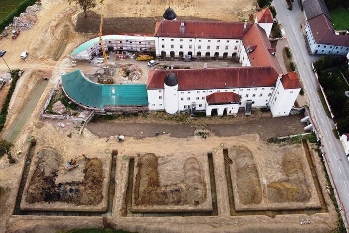 Im oberösterreichischen Wolfern soll Österreichs erstes energieautarkes Schloss realisiert werden.