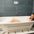 Ist die „Temporary Tub“, dafür steht TT im Produktnamen, einmal ausgefahren, ist sie eine vollwertige, 170 Liter fassende Badewanne.