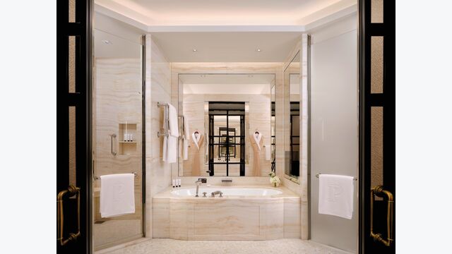 The Peninsula London Bathroom