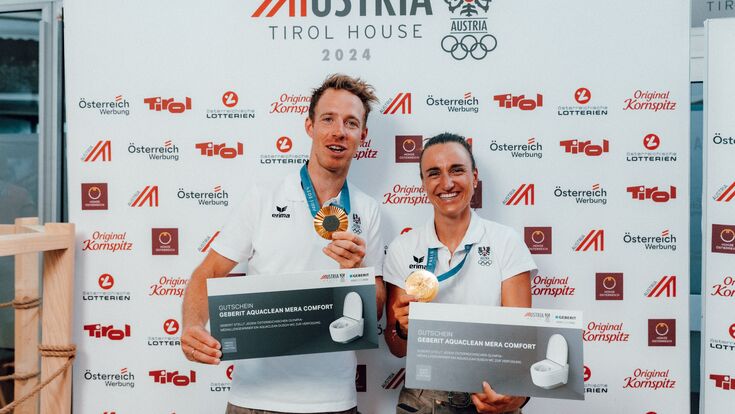 Ein Goldtöpfchen für die Goldmedaillen von Lukas Mähr und Lara Vadlau.