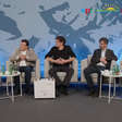 Round Table zu Erdwärme mit TGA-Chefredakteur Klaus Paukovits, Andreas Bangheri, Gründer und Geschäftsführer von Heliotherm Wärmepumpentechnik, Arne Komposch,   Wärmepumpenplaner, Systemtechniker und Vordenker der Erdwärmenutzung, Josef Köttl, Energietechniker und Gründer der Energie Quartier GmbH sowie Thomas Muggenhumer, Geschäftsführer Muggenhumer Energiesysteme sowie Technisches Büro und Miteigentümer von M+M Energietechnik (v.l.n.r.)