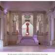Das Musée des Arts Décoratifs im Louvre beeindruckt mit einer vielfältigen Sammlung, die von mittelalterlicher Kunst bis zu modernem Design reicht. Die aktuelle Ausstellung „L'intime de la chambre aux réseaux sociaux“ thematisiert den Wandel von Intimität aus unterschiedlichsten Blickwinkeln.
