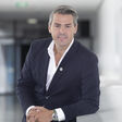Messeveranstalter Thomas P. Jungreithmair, CEO von JU.connects, bringt 2026 die „Bauen und Energie“ als „smart.bau.energy“ nach Wien zurück.