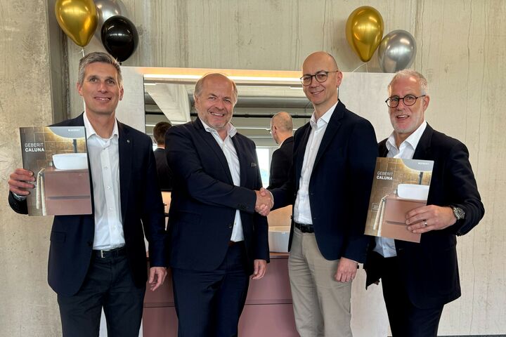 Dietmar Kubik, Verkaufsleiter Geberit Österreich, Hans-Peter Moser, geschäftsführender Gesellschafter GC-Gruppe Österreich, Guido Salentinig, Geschäftsführer Geberit Österreich und Christian Kummer, Leiter Sanitär GC-Gruppe Österreich (v.l.n.r.)