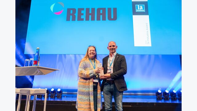 1a-Service-Award für Rehau