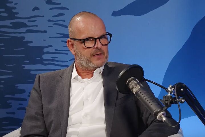 Thomas Stadlhofer, CEO von Rexel Austria, im TGA Studio.