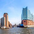 hamburg, elbphilharmonie, hafen, philharmonie, elbe, konzerthaus, hansestadt, unesco, welterbe, weltkulturerbe, kontorhausviertel, speicherstadt, wasser, oper, gebäude, bauwerk, architektur, bauvorhaben, bauprojekt, schifffahrt, rundfahrt, stadtrundfahrt, städtereisen, norddeutschland, landungsbrücken, deutschland, innenstadt, altstadt, elbe, fluss, wasser, berühmt, stadtlandschaft, tageslicht, niemand, wahrzeichen, tourismus, schiffe, logistik, containerhafen, container, sehenswürdigkeit, sehenswert, panorama, banner, header, deutschland