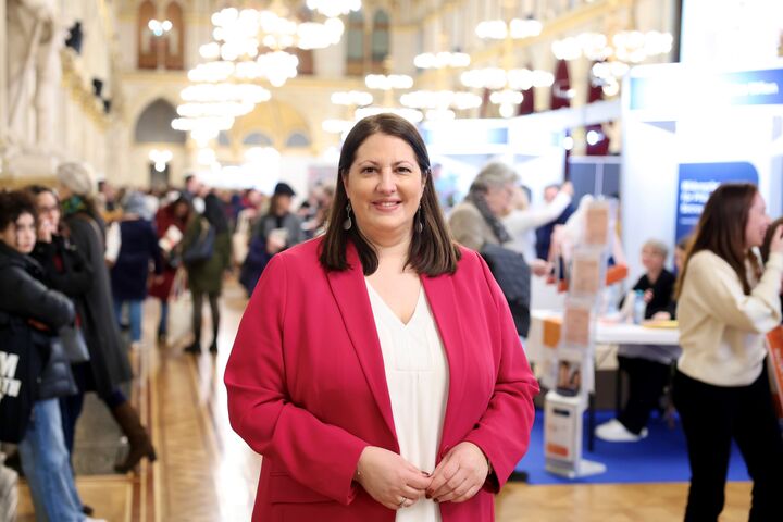 Noch Anfang März lud die ehemalige Vizebürgermeisterin Kathrin Gaál anlässlich des Internationalen Frauentages ins Offene Rathaus ein.