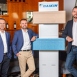 General Manager Commercial Gerhard Perschy, General Manager Alexander Springler und Sales Manager Residential Almir Karagic von Daikin Österreich (v.l.n.r.)