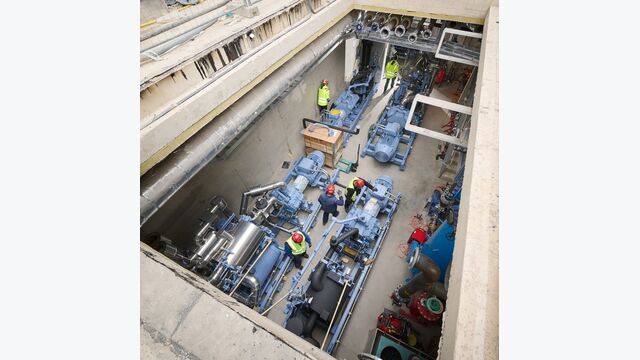 Einbringung der Kältepumpen beim Stadtwerweiterungsgebiet Donaufeld