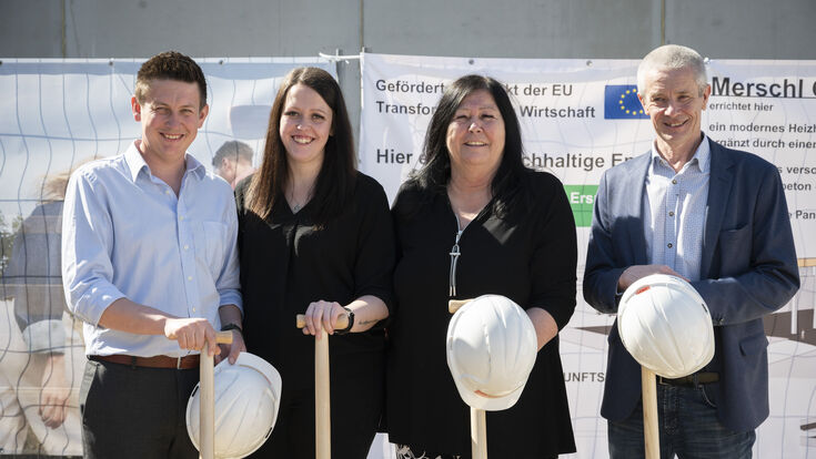 Gärtnerfamilie Merschl bei der Spatenstichfeier im April 2025
