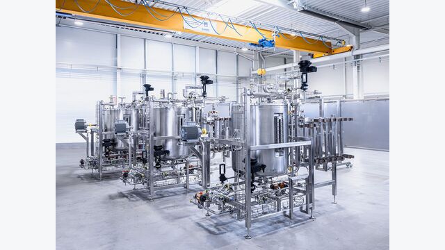 SPT proXima entwickelt und realisiert vorqualifizierte, modulare Skid-Lösungen und Process Units – Imosi baut sie und bringt sie bei den Kund*innen in Betrieb.